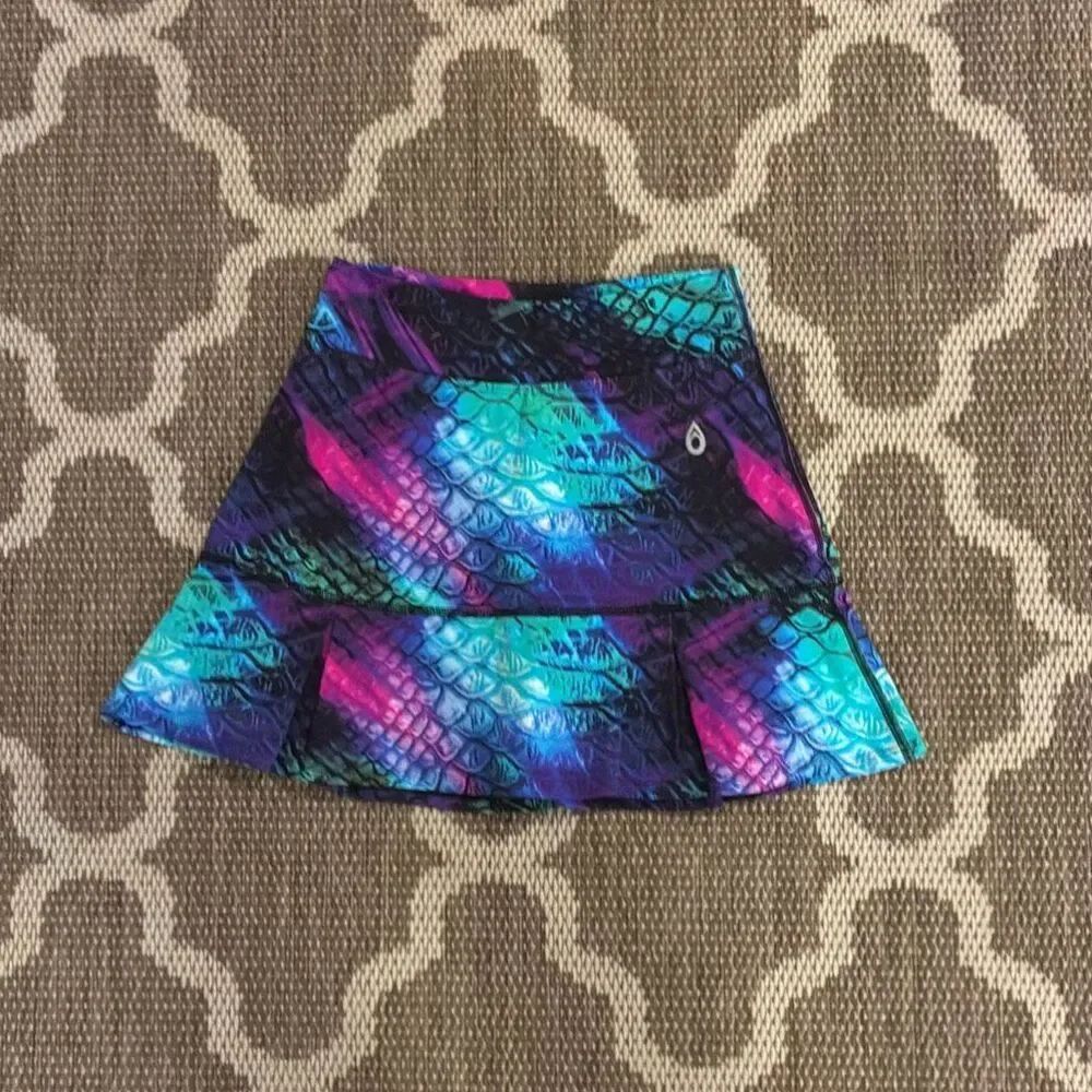 Dona Jo blue ocean mermaid tennis skirt size small